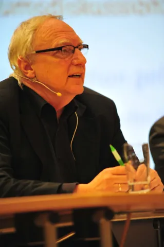 Mit klaren Worten nahm der bekannte Politologe Prof. Claus Leggewie zu Fragen der Integration und der Fluchtursachen Stellung.
